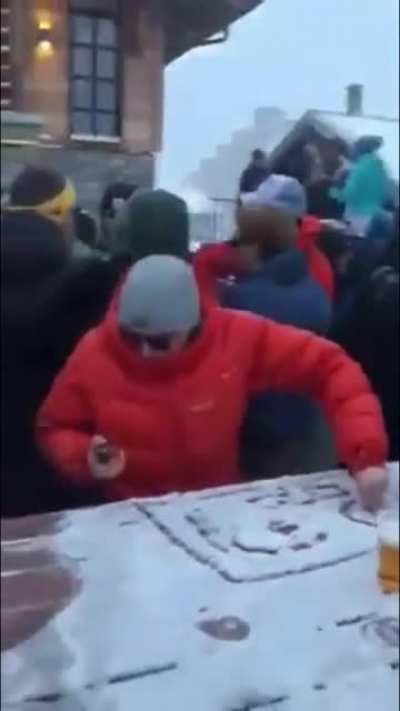 POV: XQC transforms into a DJ out of nowhere