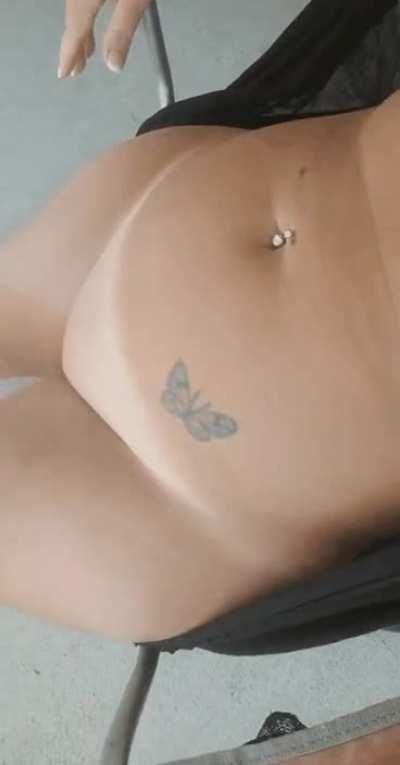 I miss summer...I need to be poolside getting sun kissed