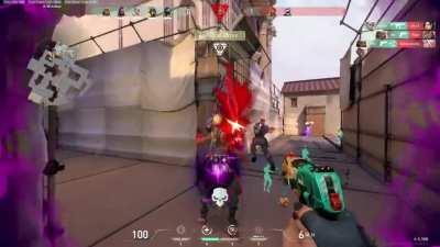 I never thought my first knife kill would be like this.