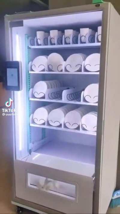 Plate Vending Machine