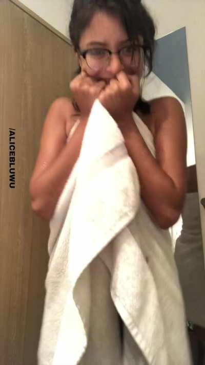 How did the latina fans wake up'?