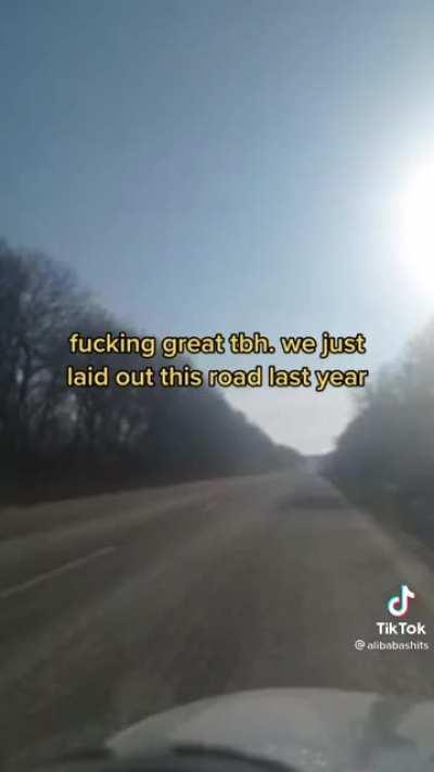 Ukrainian man pulls up next to Russian tank