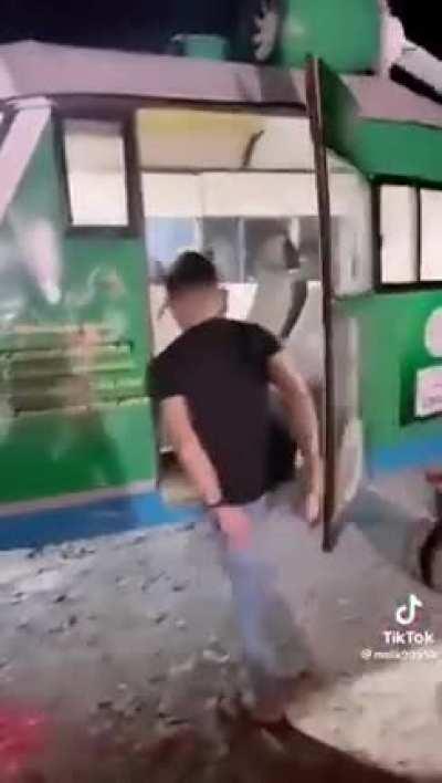 PAS otw ke kilang Khairul Aming dekat Kelantan untuk pemeriksaan lanjut. 😅😅