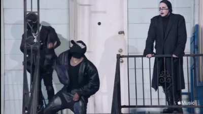 i know this been posted already but holy shit this part was so hard, even marilyn man satanic ass was feeling that shit