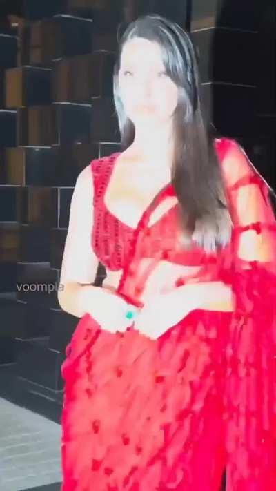 Nora Fatehi In Saree