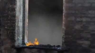 Ricardo has a pizza party