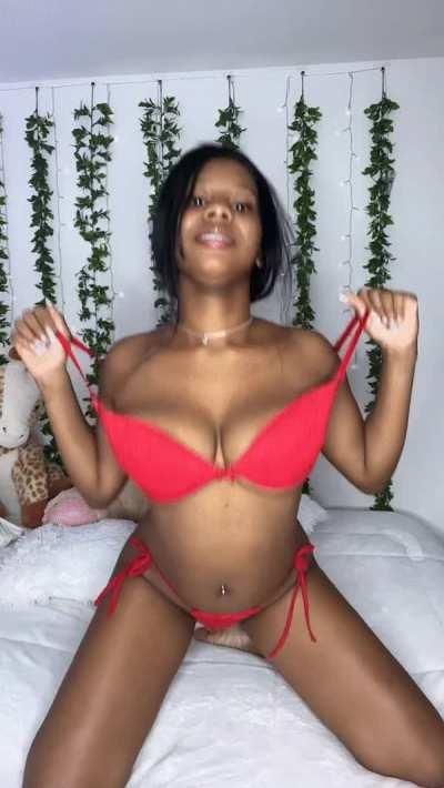 busty 18yo ebony latina with cute face