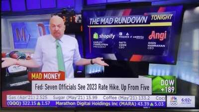 DID THIS BOOMER REALLY JUST CALL US OUT?!? 😂💎🙌🏼🚀HE THINKS HE IS SLICK.. IM 💀.. I swear his water bottle has to be filled with vodka...