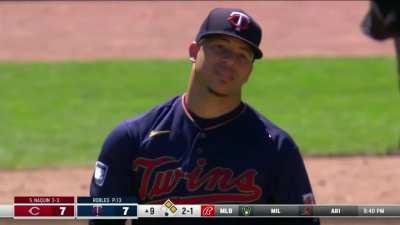 [Highlight] Tyler Naquin hits a big three run homer in the top of the ninth to give the Reds the lead again