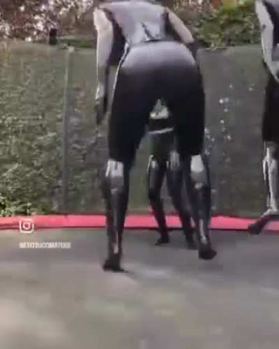 Female Assassin bone physics, 