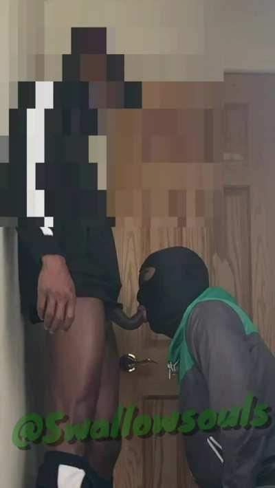 Even monster cocks I’ll suck that nut out.