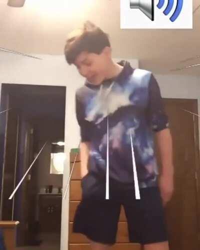 person above is haram and love HANTAY!!!! epic halah cow sex Lily eat clown