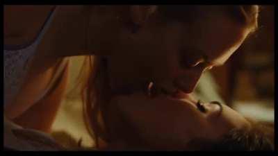 Megan Fox and Amanda Seyfried In Jennifer’s Body