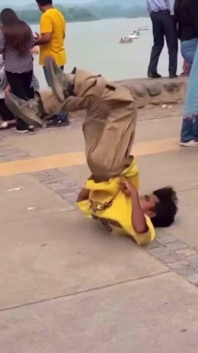 The confidence some ppl carry in their physical abilities blows my mind...