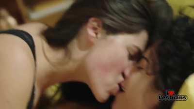 Hanna van Vliet & Jouman Fattal (Anne+ - s02e04)