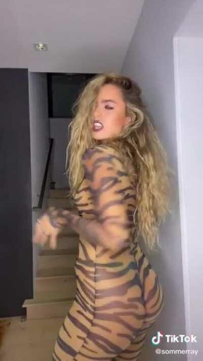 Sommer Ray Sexy halloween COSTUME
