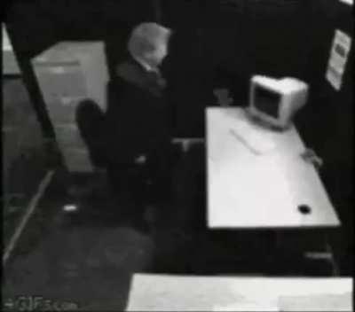 He took his revenge (idk if this has been posted before also my first post on Reddit)