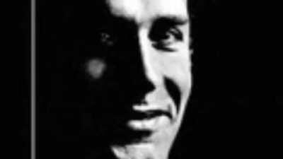 John Wetton does the unthinkable