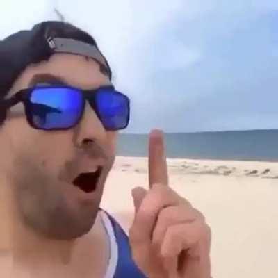 SLPT, umbrella beach