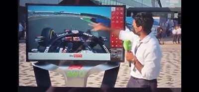 Karun Chandok uses Slow motion footage to reveal what really happened (unbiased opinion)