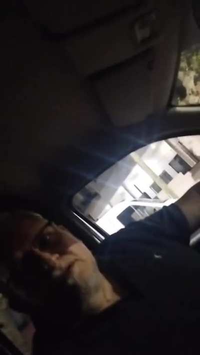 Fiscal de Campana buscaba un poco de acción en la vía pública y fue escrachado por un joven