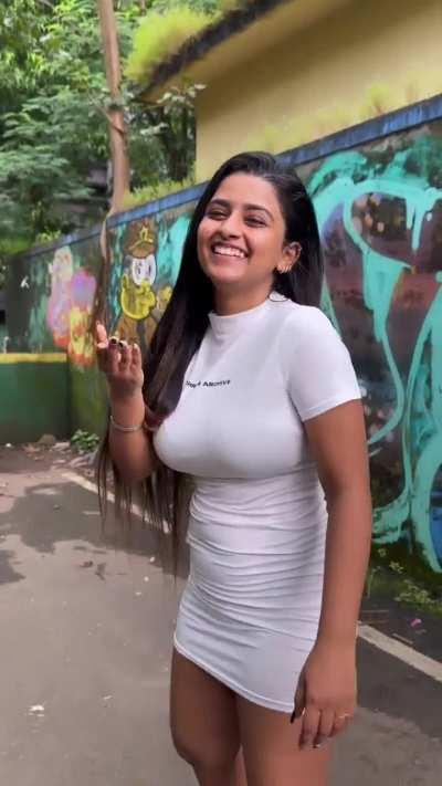 Suhana Khan hot & wild 