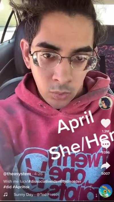 IRREFUTABLE PROOF ADULT MAN TIKTOK GRIFTER DID SYSTEM “THE A SYSTEM” IS A LIAR! These videos are six weeks apart, in between they “blew up” on TikTok and the story changed. I have even more videos that prove it. Imagine being 31 and grifting off children 