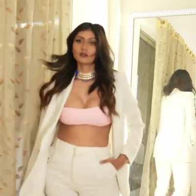 Sexy Rounded Ass 👙💕😘