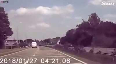 How to properly drive through a roundabout