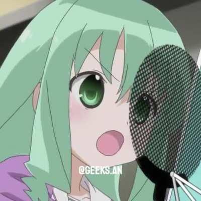 Loli Sings russian anthem