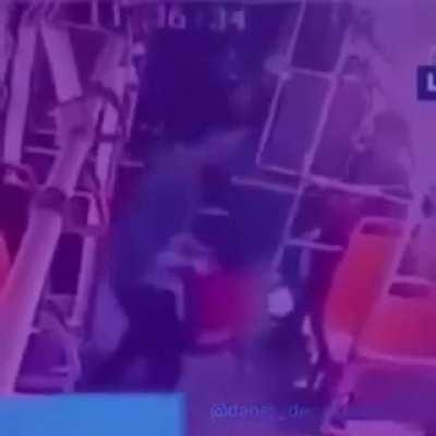 Eis que vc ta na 5 noite com frederico