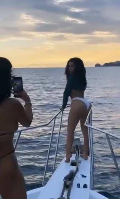 Cutie with the booty