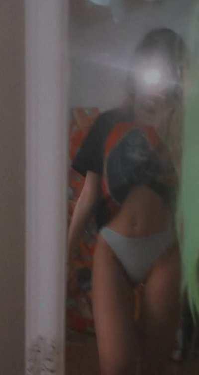 Alice ( @alice.cookiee )