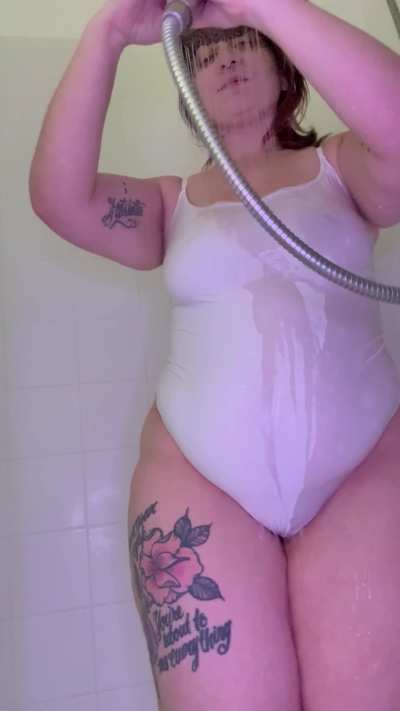 Do you think I could win a wet T-shirt contest? 😏💦