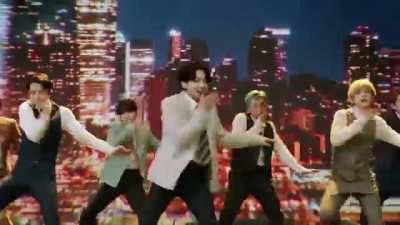 BTS - Dynamite @ 2020 MTV Video Music Awards (200830)