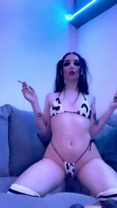 $3.50 BLACK FRIDAY SALE!! the cheapest my onlyfans will ever be🤩 gain instant access to 2000+ solo videos and photos including nudes, lewds, lingerie, kink and more!!!