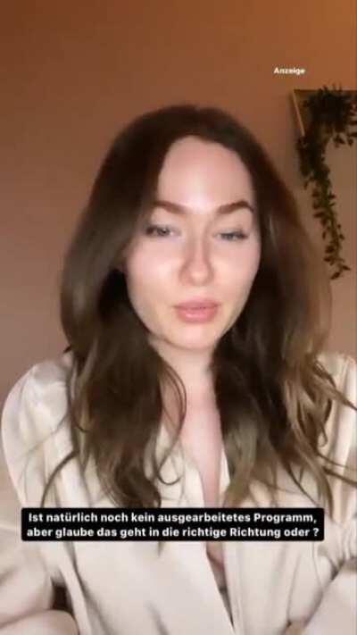 Schlechter witz aber bisschen sideboobs