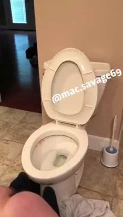 The airborne poop 🤮