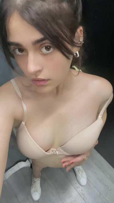 taking some pics in the changing room for my students