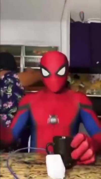 Aunt may has anger issue