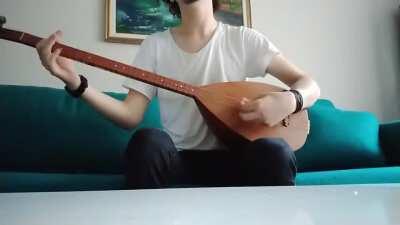 Bass gitar kısmını da çaldım bunu atim dedim