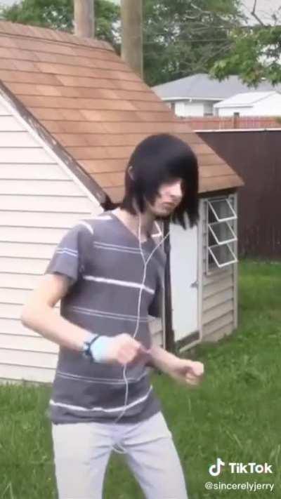 putting the cringe back in r/tiktokcringe