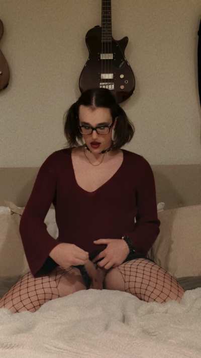 Playing with my girly foreskin