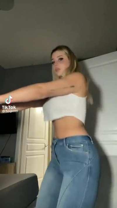 motorboat (missmercedesblanche)