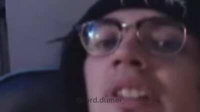 i like him versión timi (es la primera vez q hago un v-edit, sepan disculpar, espero q te guste timi💕)