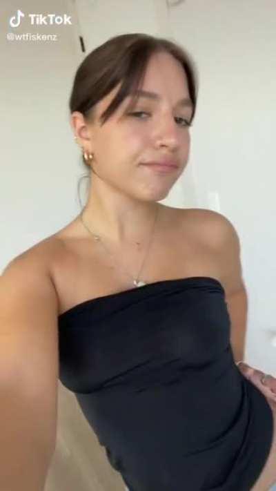 Slowed video down for better observation 🧐