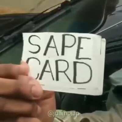 por favor denle up vote quiero ser el meme del mes y jugar el rust ayuda aaaaa