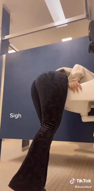 [ Removed by moderator ]