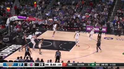 [Highlight] Paul George reaches 2,000 career 3 pointers.