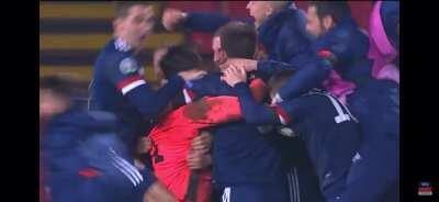 Happy New Year! Everyone! a year that was brutal for all of us. But if there’s a moment in 2020 that stood out, here it is 🏴󠁧󠁢󠁳󠁣󠁴󠁿